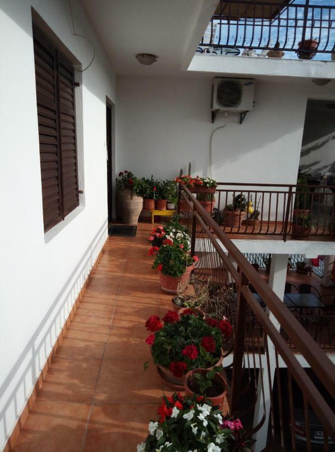 Apartmani Dado Улцинь Экстерьер фото